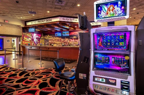 Silver Sevens Hotel & Casino image 1
