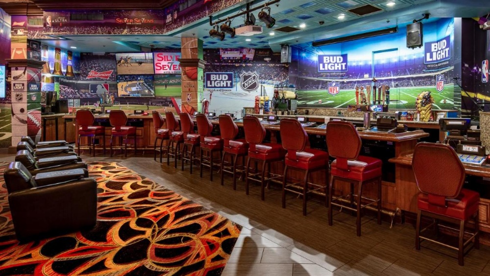 Silver Sevens Hotel & Casino Image 10