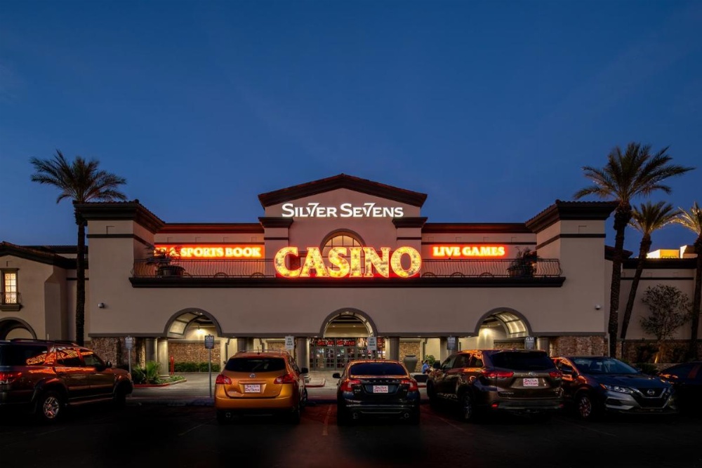 Silver Sevens Hotel & Casino Image 12
